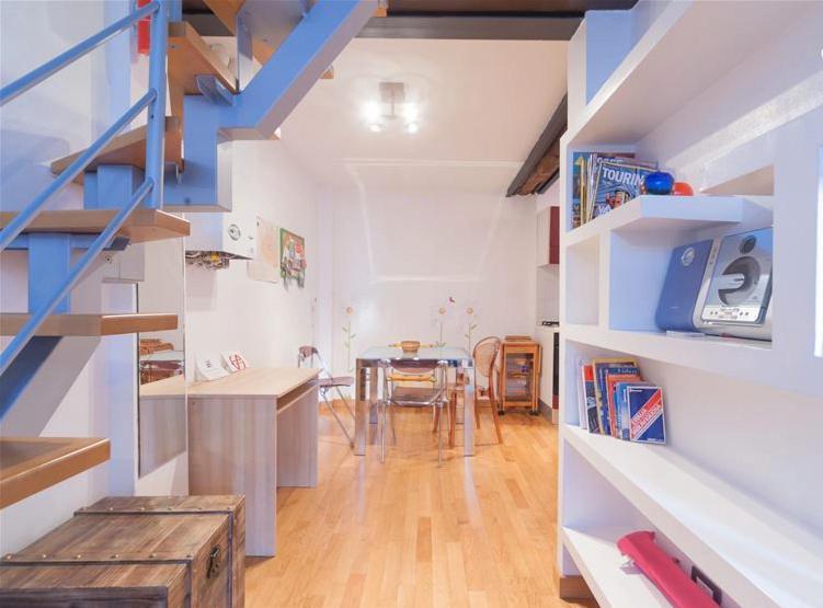 Pisolo In Citta Casa Vacanze Nel Centro Storico Bologna Eksteriør billede