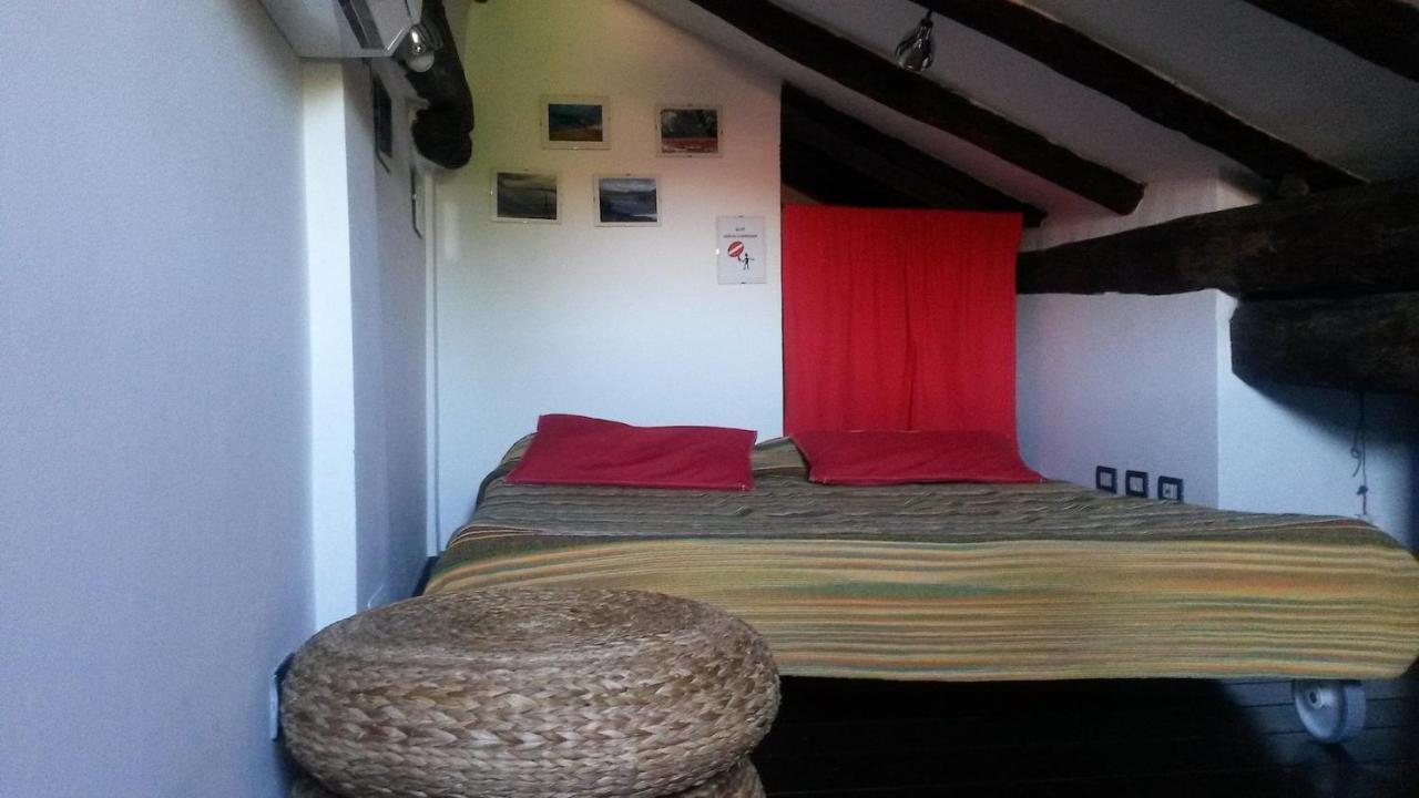 Pisolo In Citta Casa Vacanze Nel Centro Storico Bologna Eksteriør billede