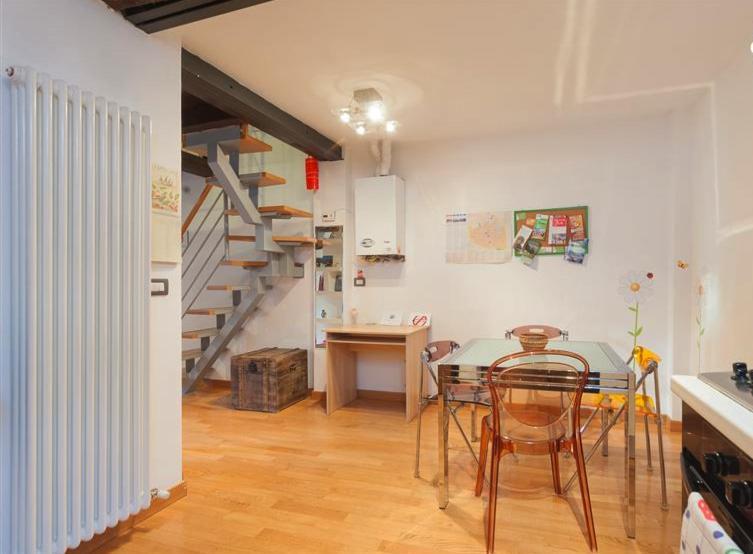 Pisolo In Citta Casa Vacanze Nel Centro Storico Bologna Eksteriør billede