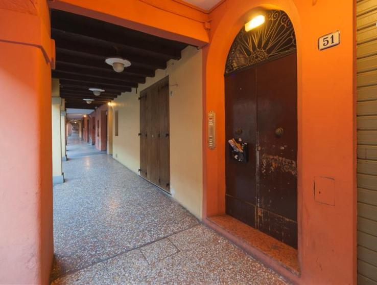Pisolo In Citta Casa Vacanze Nel Centro Storico Bologna Eksteriør billede